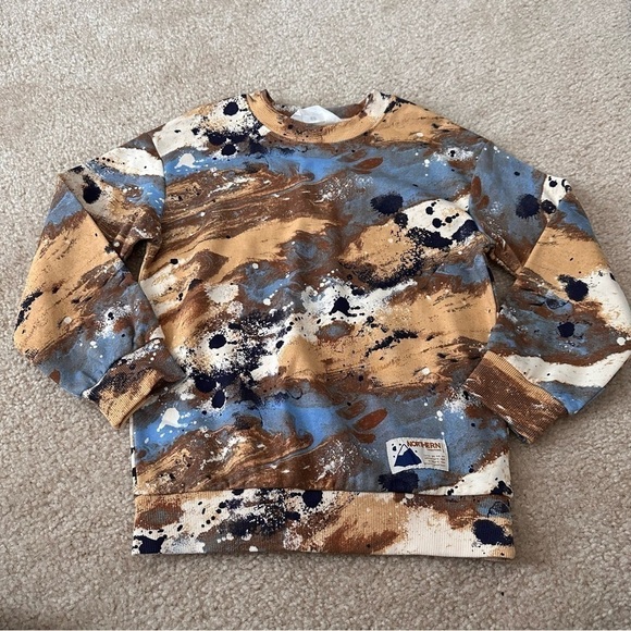 NWOT H&M Little Boys Sweatshirt! - Picture 1 of 5